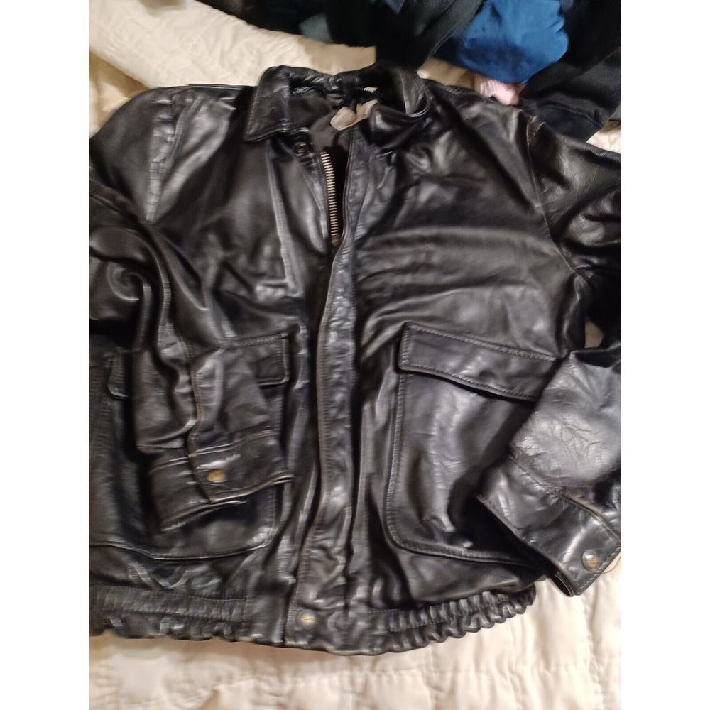 Vintage Black Leather Bomber Jacket